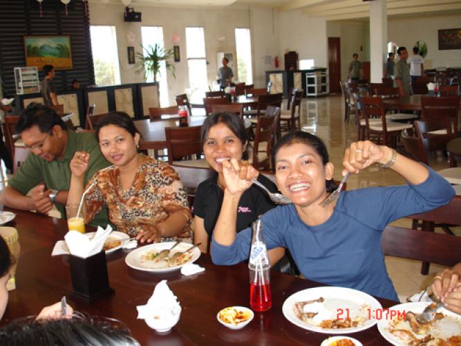 Outing Staff, bali indian restaurant, indian food restaurant in bali